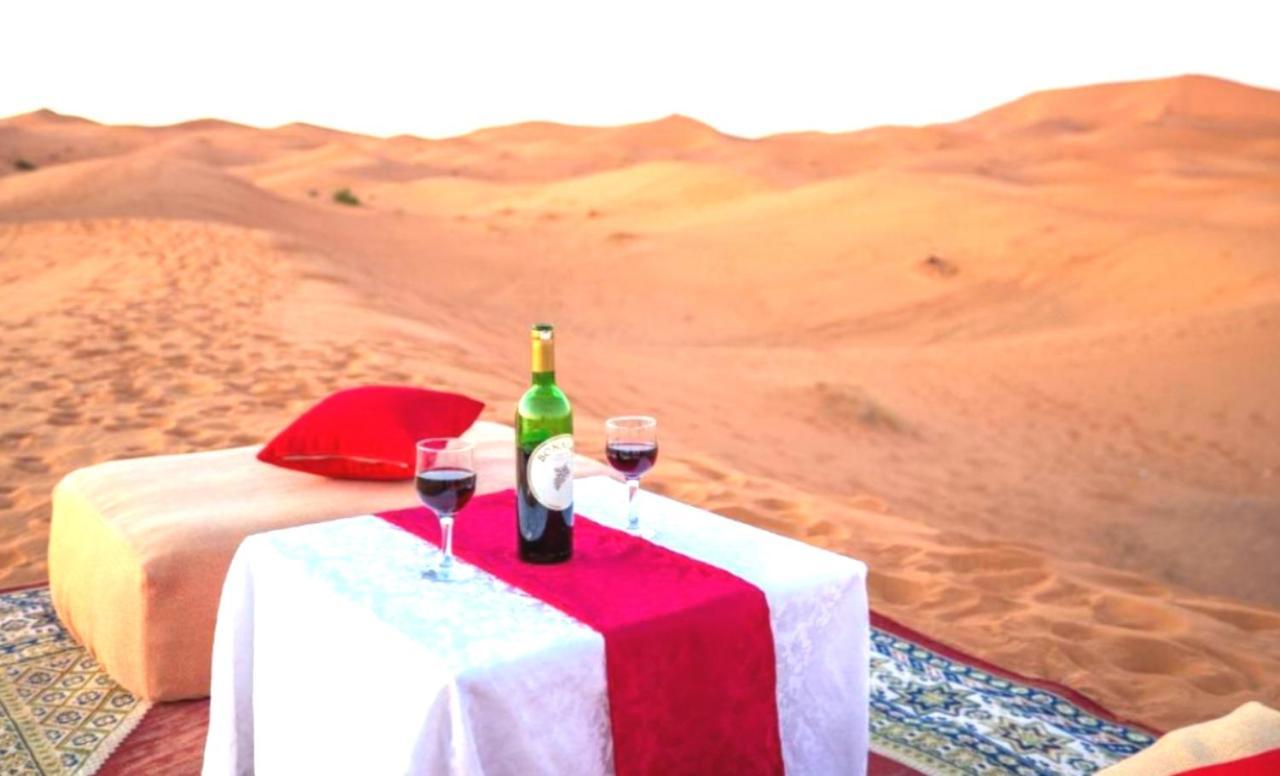 Holiday Desert Camp Merzouga Exteriör bild